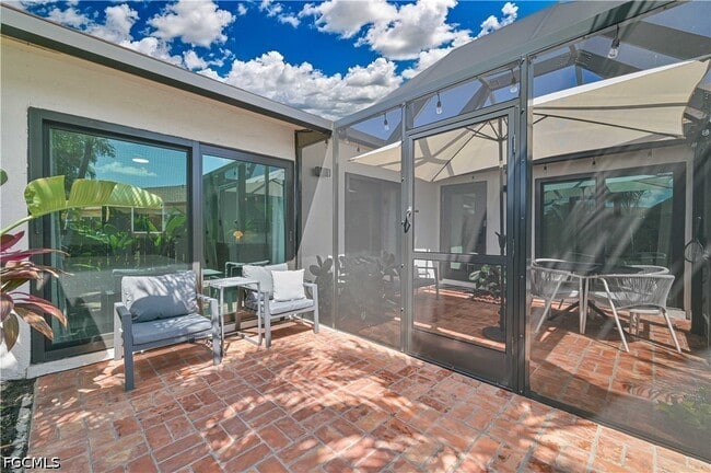 Photo - 6386 Royal Woods Dr