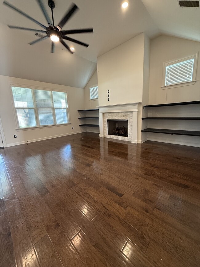 Photo - 4320 John Wood Ln