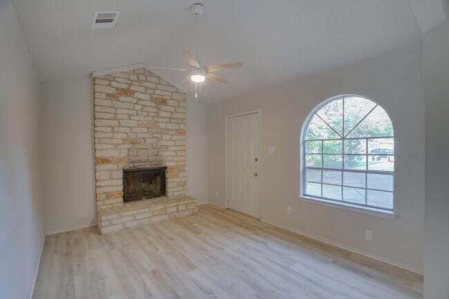 Photo - 1206 Westcott Dr Unit #B
