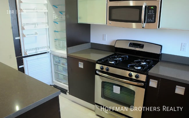 Photo - 9100 Whitworth Dr Unidad 2