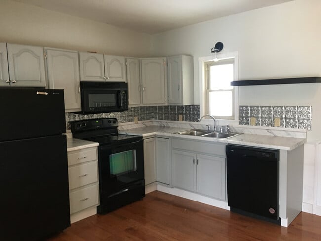 Photo - 12 Old Georges Mills Rd Unit 1