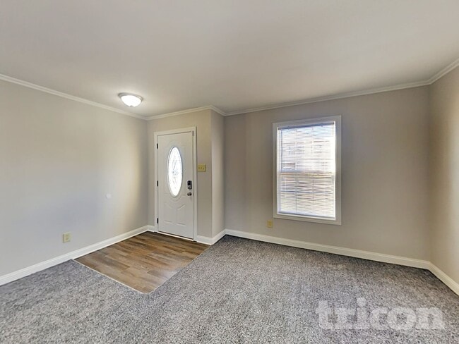 Photo - 2609 Woodfield Blvd