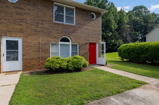 Photo - 4071 Hidden Hollow Dr