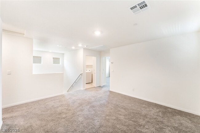 Photo - 410 Larksong Ave