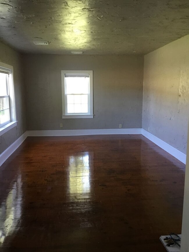 1147 Apple Butter Ln