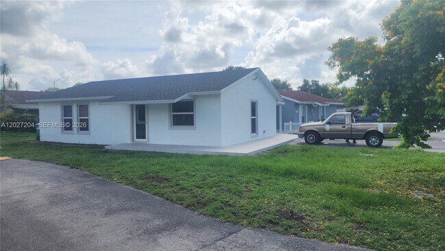 Building Photo - 13741 SW 46th Terrace