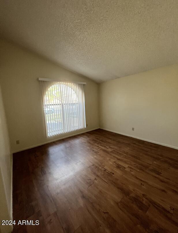 Photo - 3961 W Chicago St