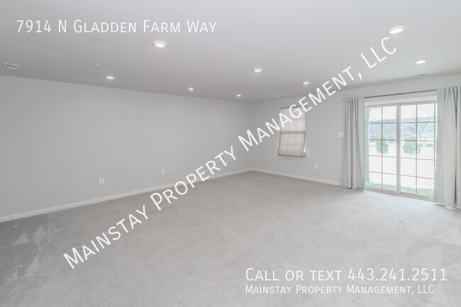 Photo - 7914 N Gladden Farm Way