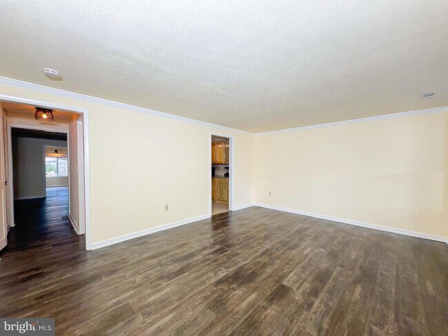 Photo - 673 Quail Dr House