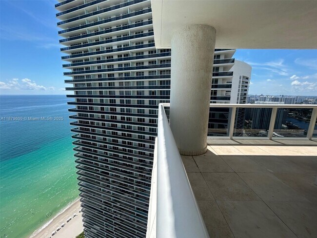 Photo - 1800 S Ocean Dr Unit 4005