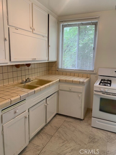 Photo - 1016 Omer Ln