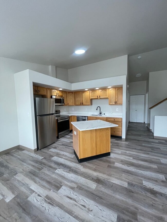 Photo - 1544 State St Unit 1544 State Street C