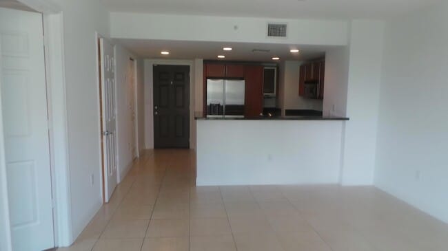 Photo - 610 Clematis St Unit 403