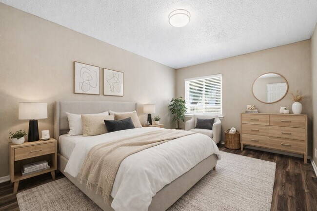 Photo - Travis Park Apartments