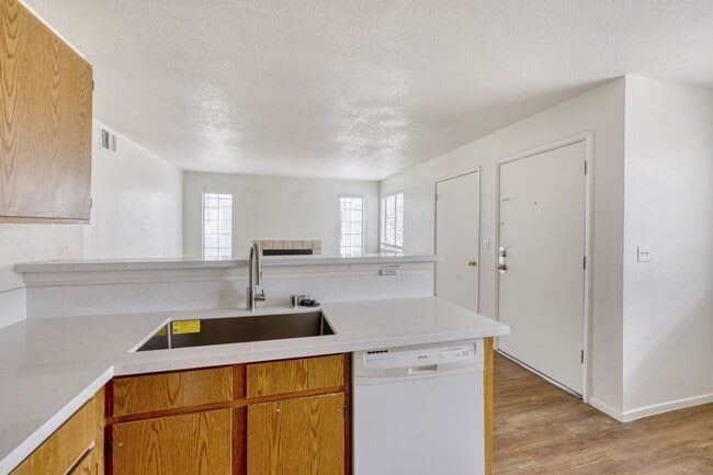 Photo - Cozy 2-Bedroom Apartment with Open Layout