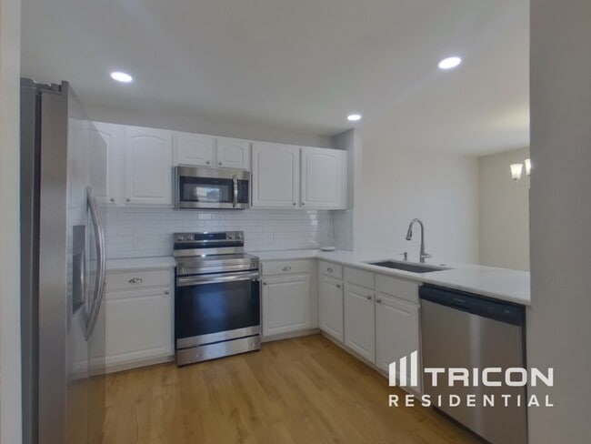 Photo - 109 Boiling Brook Dr