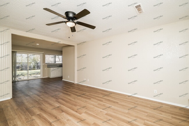 Photo - 2752 S 135th E Ave