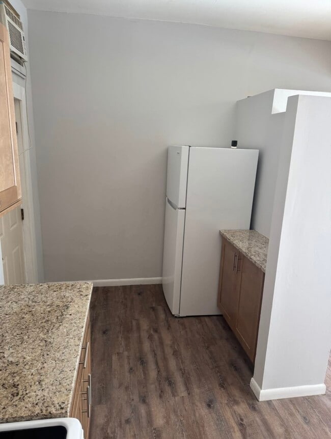 Photo - 131 Naugatuck Ave Apartamento Unidad B