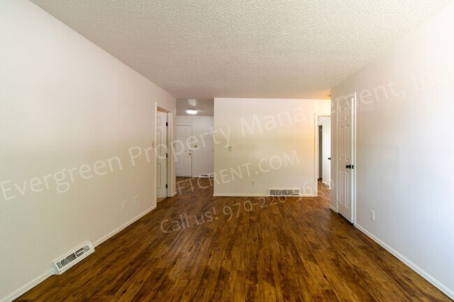 Photo - 2439 Clearview Ave