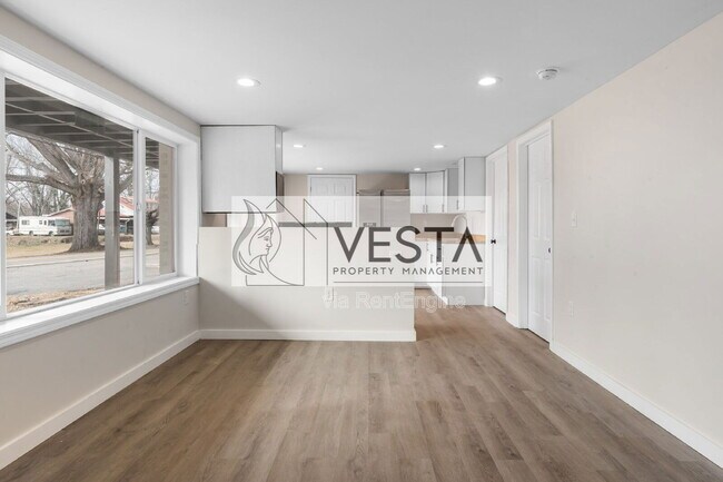 Photo - 2383 Dutch Cove Rd Unit 2