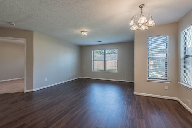 Photo - 10233 Azalea Village Dr