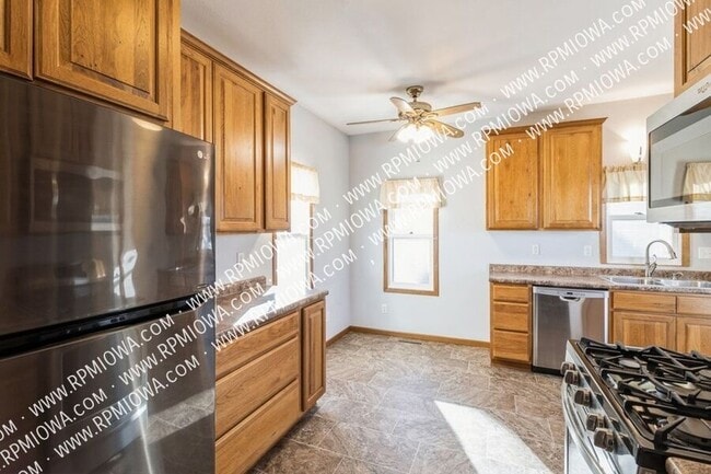 Photo - 217 N Vine St