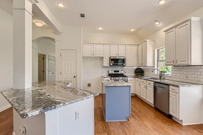 Photo - 6740 Poncha Pass