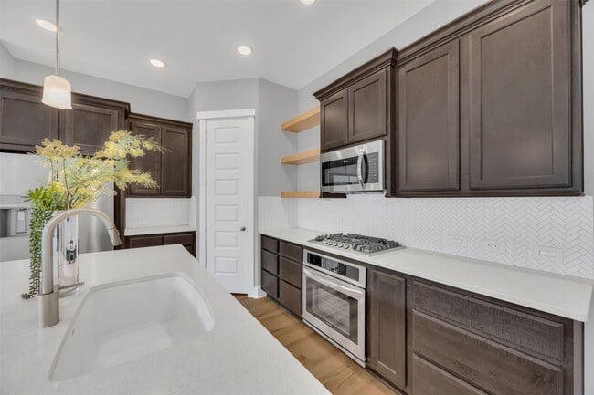 Building Photo - 10919 Brambling Wood Dr Rental