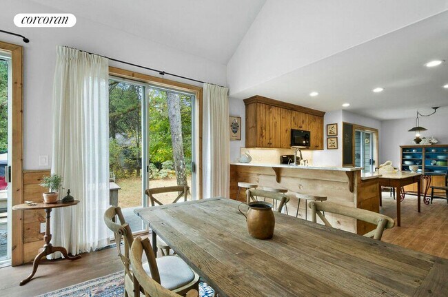 Photo - 61 Huckleberry Ln