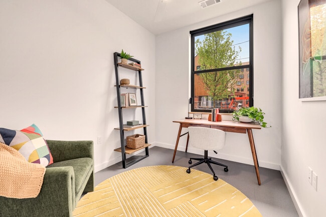 Coler Office/Flex Space