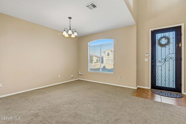 Photo - 3165 Sarina Cir