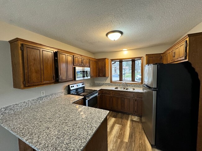 Photo - 7572 Louisiana Ave N