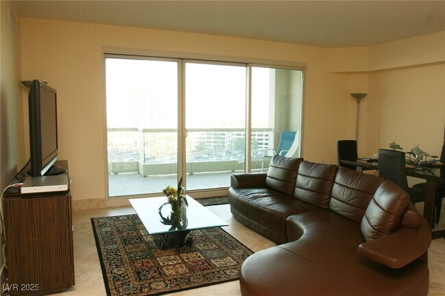 Photo - 2777 Paradise Rd Apartamento Unidad 707