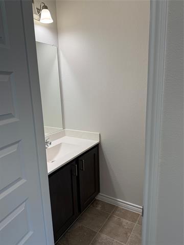 Photo - 409 Saddle Ln