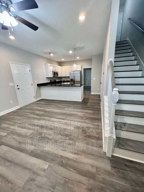 Photo - 603 N Elm St Unit A