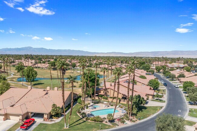 38 Conejo Cir
