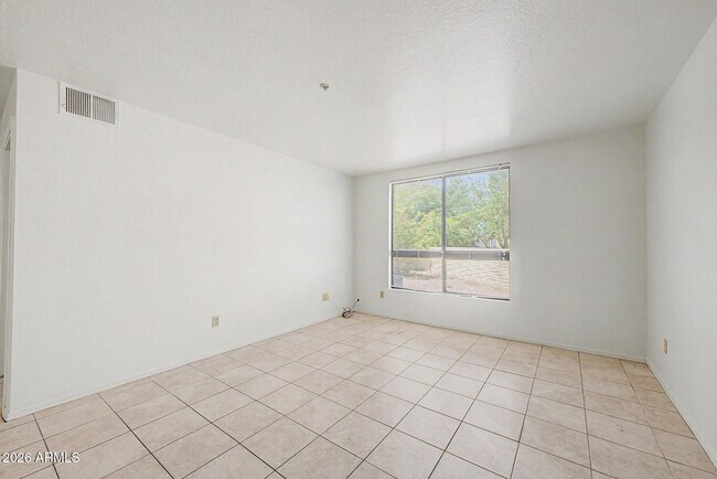 Photo - 16033 N 25th St Unit 102