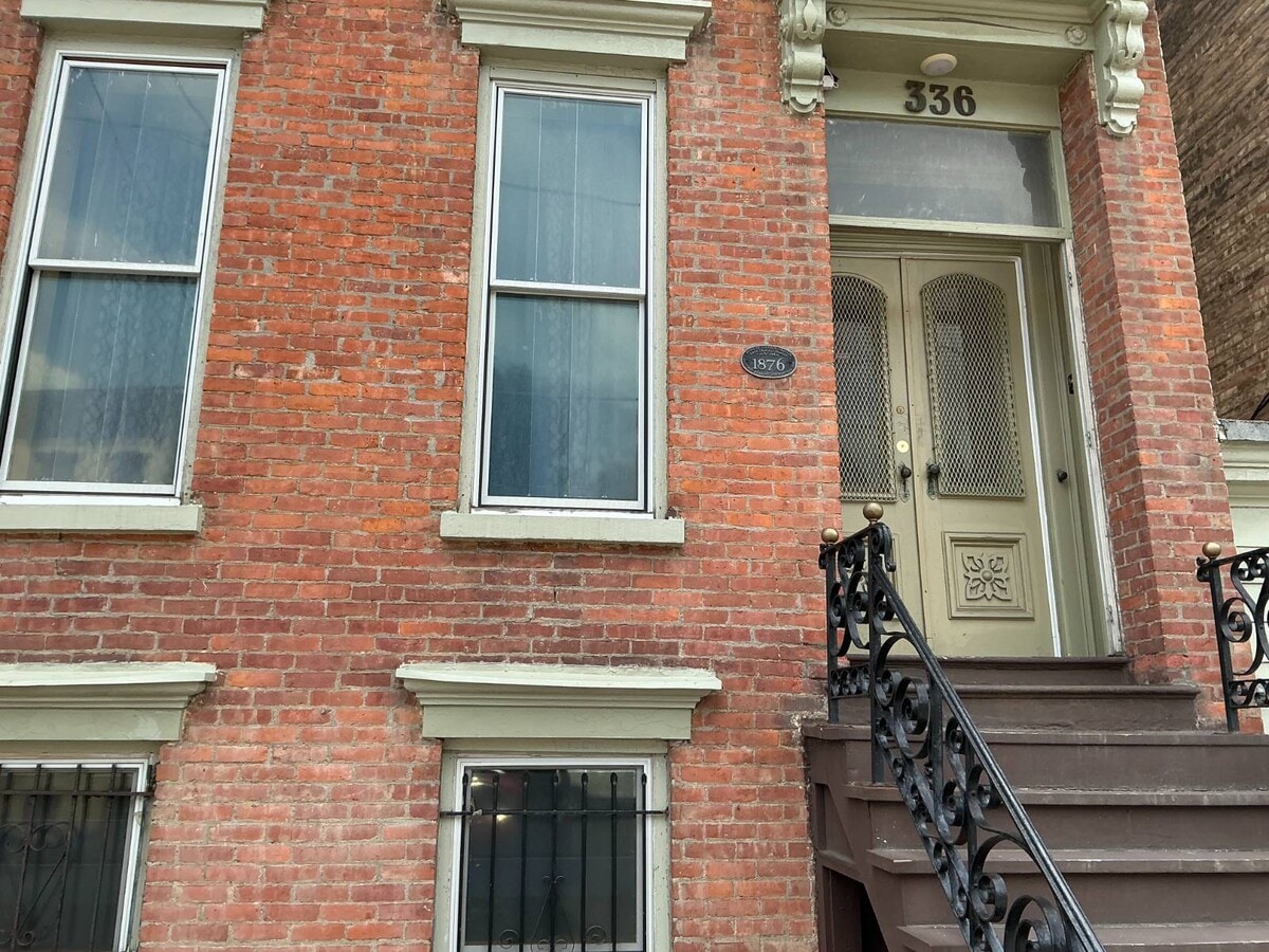 Photo - 336 Clinton Ave