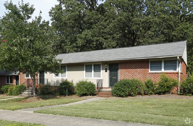 Glen Lennox Apartments