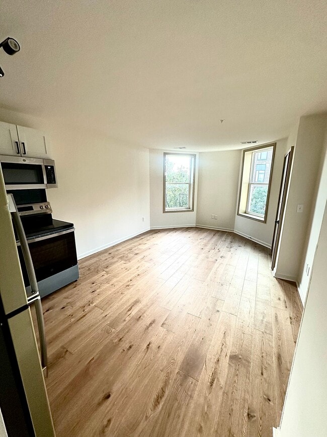 Photo - 1741 Park Ave Unit 1