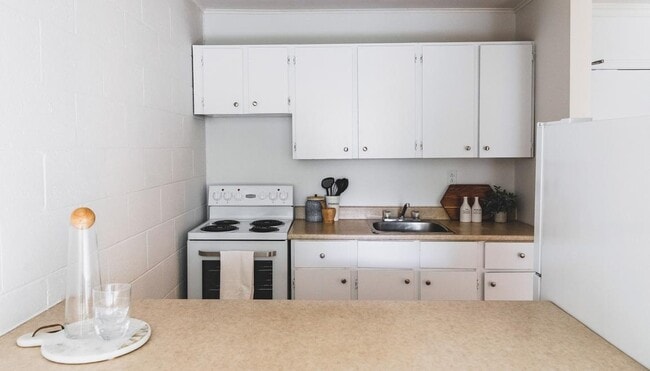 Photo - Cornwall Manor