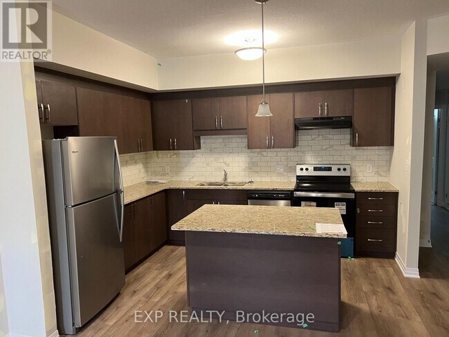 Photo - 25 Isherwood Ave