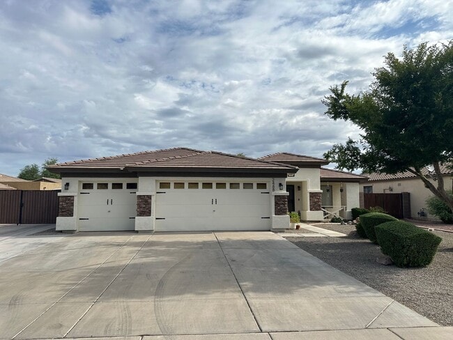 Building Photo - More than a house—this one just feels like...