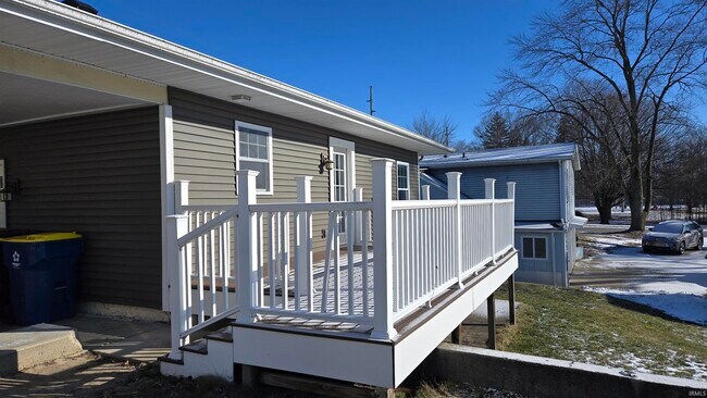 Photo - 111 Carlin St