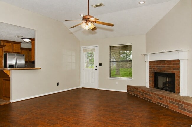 Photo - 3121 County Rd 415B