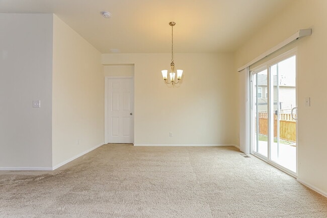 Photo - 535 Hermosa St