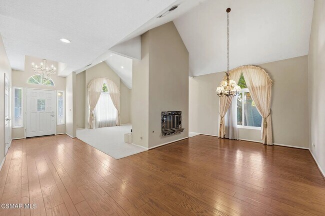 2085 Brookfield Dr