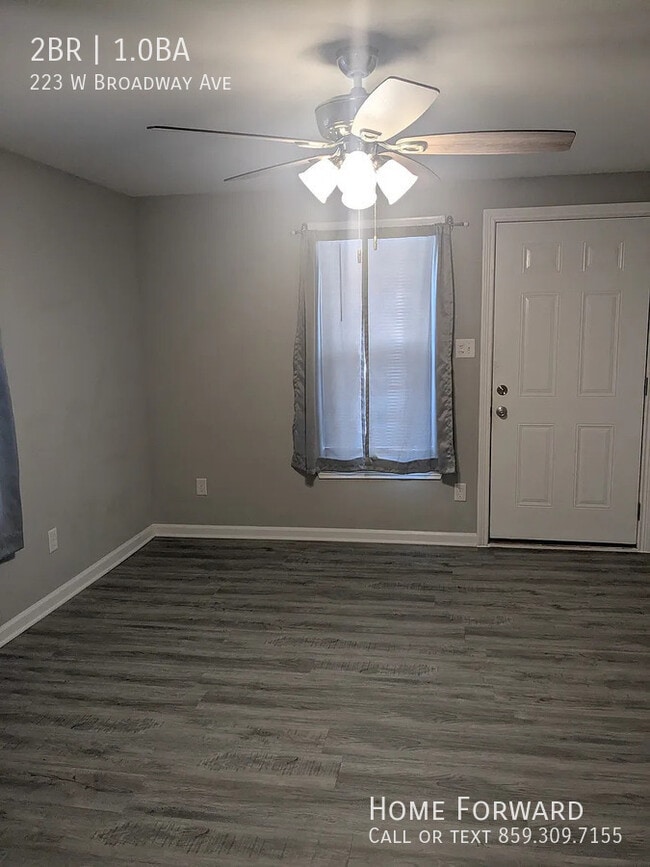 Photo - 223 W Broadway Ave