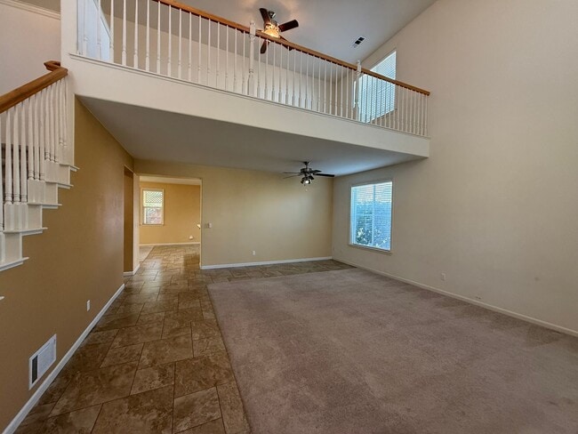 Photo - 4-bedroom located on a court in Sylvan School District!