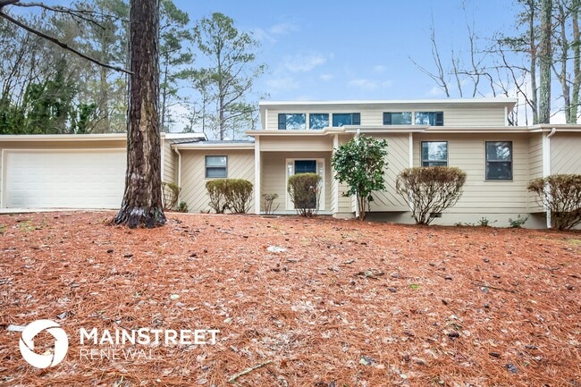 Building Photo - 591 Mary Erna Dr